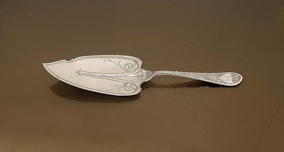 Fish Server - Raphael by Gorham Sterling Silver - Mono EAB