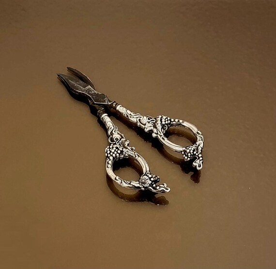 Art Nouveau Sterling Handle Grape Shears