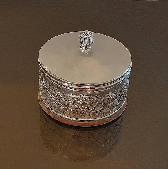 Vintage Gorham Sterling Silver Covered Keepsake Box – Hand-Chased Nature Design – Brown Velvet Interior