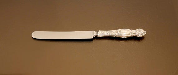Dinner Knife - 9-3/4" - Frontenac by International Silver Co.  Sterling Silver Handle
