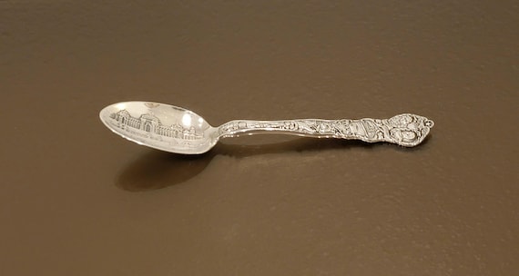 Antique 1904 St. Louis World’s Fair Souvenir Spoon – Palace of Liberal Arts – Solid Silver G Hallmark – 5-7/8” Collectible Spoon