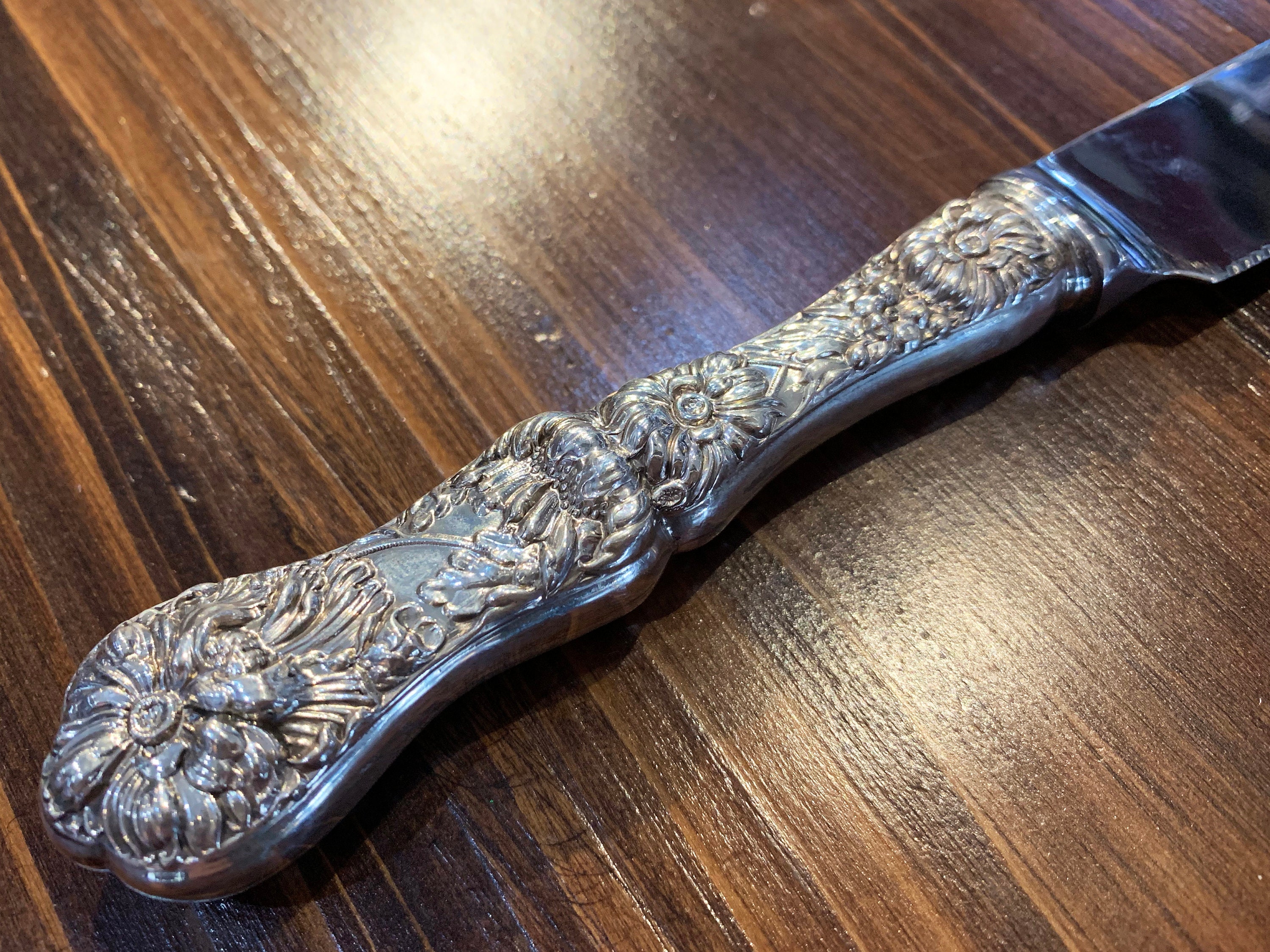 Yetive by Mount Vernon Sterling Silver Cake Knife