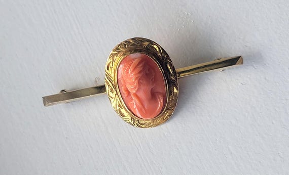 Antique 10K Gold Angel Skin Coral Cameo Bar Brooch, Hand Carved Lady Portrait, Victorian Estate Jewelry