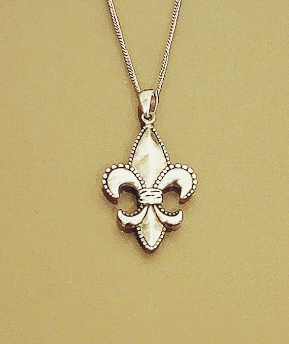 Sterling Silver Fleur de Lis Pendant Necklace 18" Chain