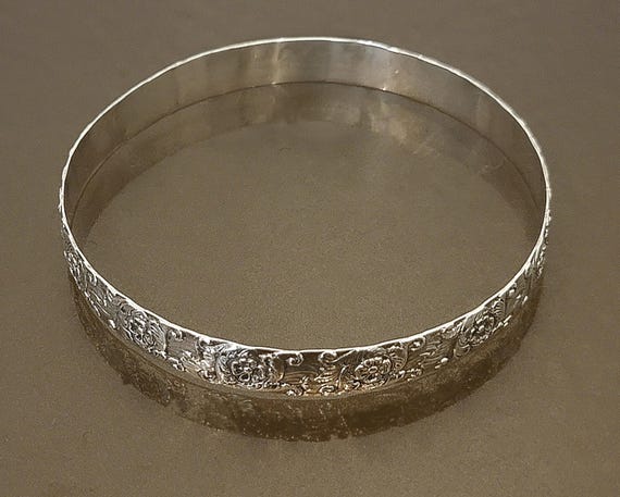 Sterling Silver Bracelet 3-1/8" Diameter