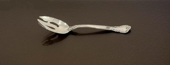 Pierced Tablespoon (Serving) - Chantilly by Gorham