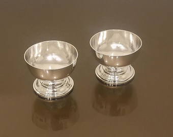 Vintage S. Kirk & Son Sterling Silver Salt Cellars – Pair – 4.28 Troy Ounces Total – Classic Footed Open Salts