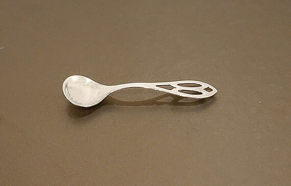 Sterling Silver Openwork Salt Cellar Spoon 2-1/4"