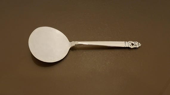 Tomato Server - Royal Danish by International Silver Co.  Sterling Silver