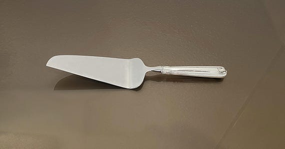 Pie/Cake Server - Benjamin Franklin by Towle Sterling Handle