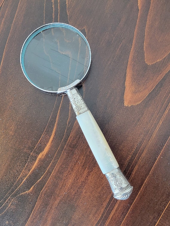 Mother-of-Pearl Magnifying Glass