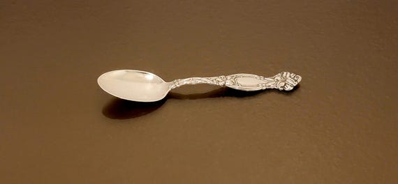 Teaspoon - Frontenac by International Sterling Silver