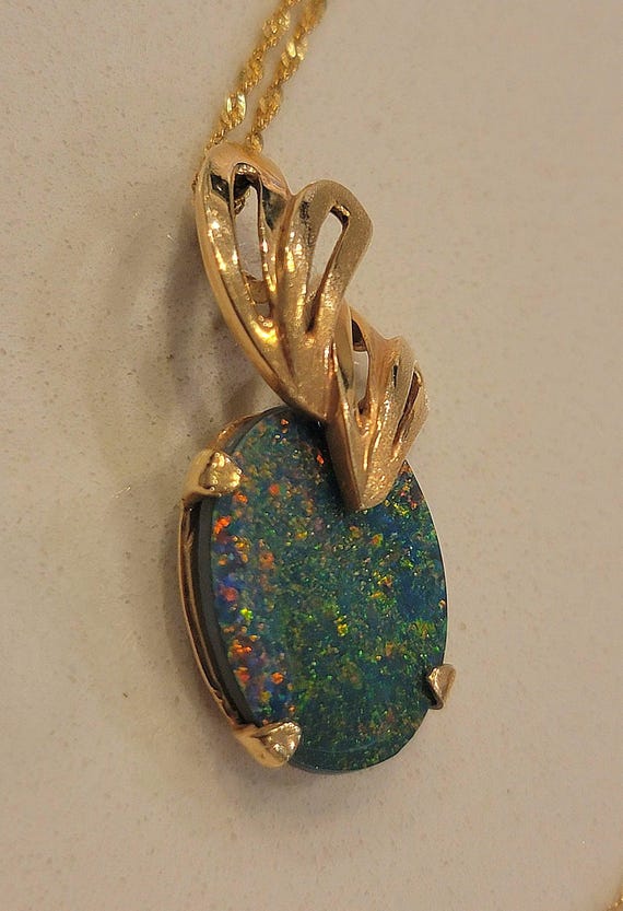 Vintage 14K Gold Australian Opal Doublet Pendant Necklace, Oval Blue Green Fire Opal, 18" Italian Gold Chain, Estate Jewelry