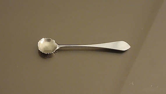 Silver Master Salt Spoon circa 1860 She'll Bowl