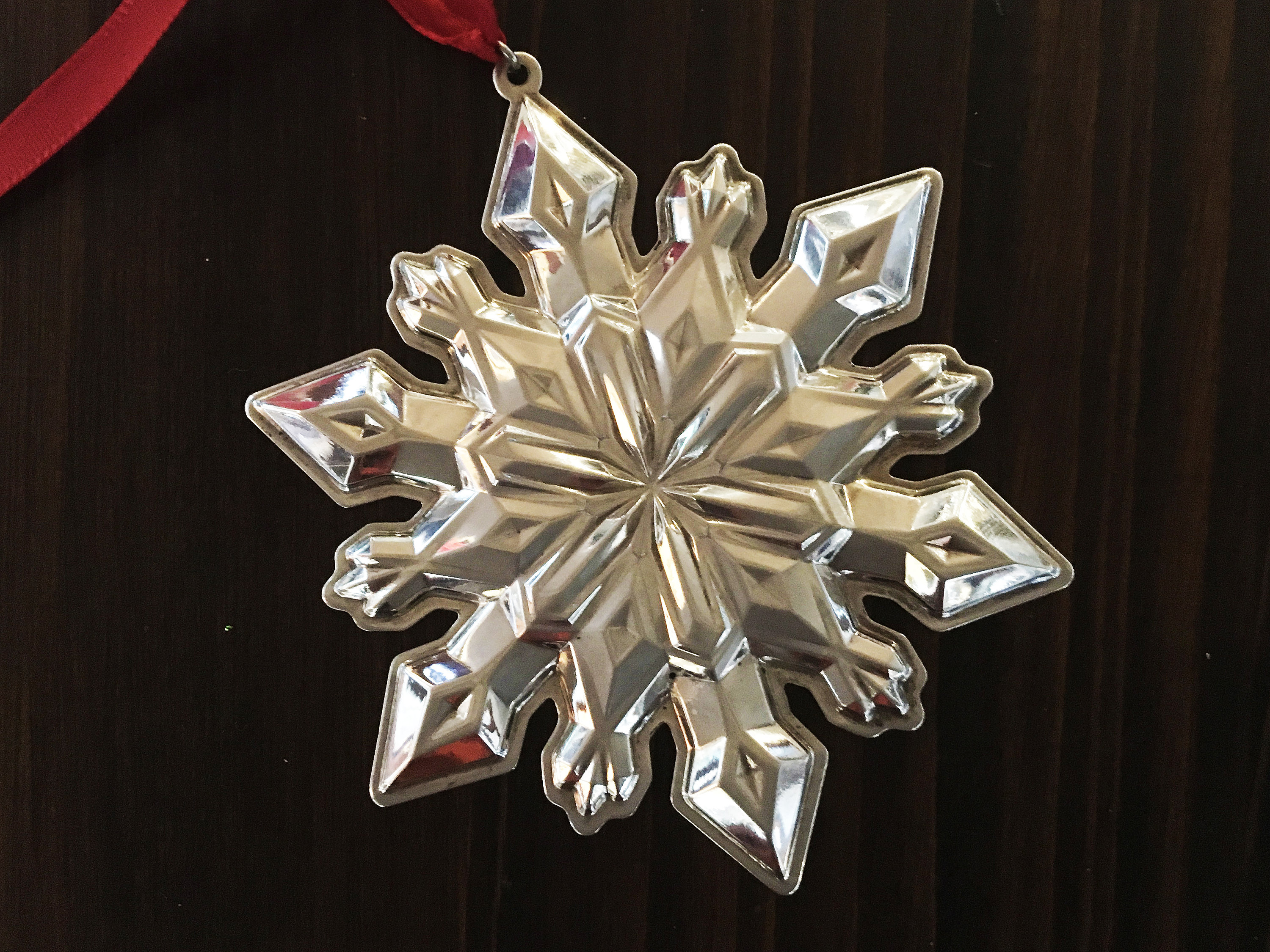 Sterling Silver Snowflake Ornament by Gorham (2002)