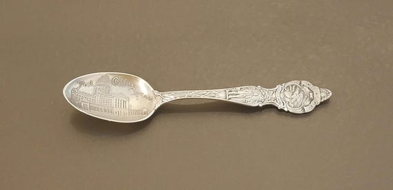 Antique Chicago Souvenir Spoon – R. Wallace & Sons Sterling Silver – Post Office Auditorium Building Engraving – 6" Collector Spoon