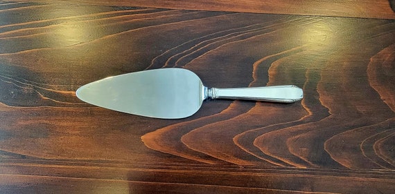 Cascade by Towle Sterling Handle Cake Server