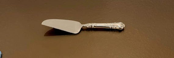 Cheese Server - Lady Windsor by Wallace Sterling Silver Handle
