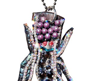 Sparkly Spider Halloween Necklace – Handmade Swarovski Crystal Jewelry