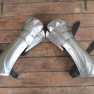LARP ARM Protection - Gothic Style bracers - Pair