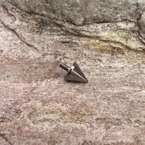 Spike Cone Spare Attachment | 16g / 14g (1.2mm / 1.6mm) | Internally Threaded Implant Grade Titanium Ball | UK Seller | Choice Of Sizes