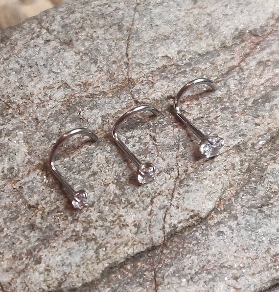 x Clear Prong Set Crystal CZ Implant Grade Titanium Nose Stud Screw  1mm 20g 18g Nostril Piercing Ring UK Seller