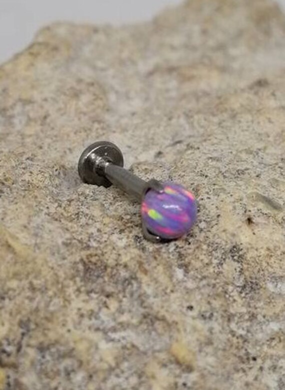 3mm Pale Purple Opal Prong Titanium Internally Threaded Labret