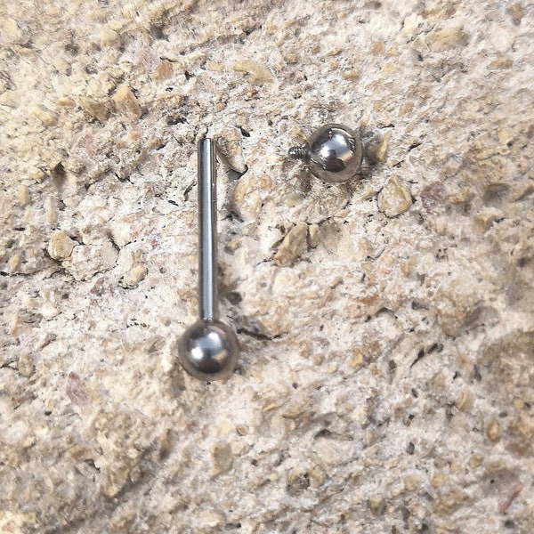 Basic 1.6mm Internally Threaded Titanium Barbell Suitable for Piercings UK Seller