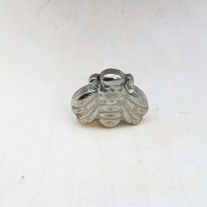 Accesorio para piercing de titanio de grado de implante Threadless - Cute Bumble Bee - Vendedor del Reino Unido