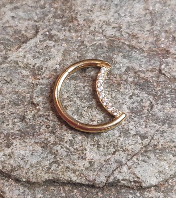 Implant Grade Titanium Crescent Moon Gold PVD White CZ Hinged Clicker Hoop Daith Cartilage Ring Implant Grade Titanium Crescent Moon Gold PVD White CZ Hinged Clicker Hoop Daith Cartilage Ring