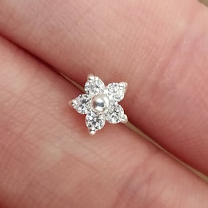 Sparkly CZ Crystal Flower Cluster Sterling Silver Cartilage/Helix Ear Barbell Earring Stud