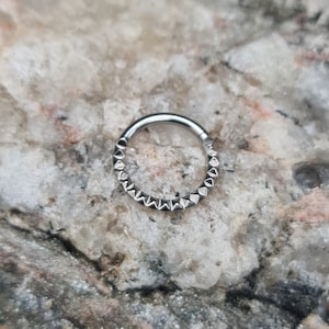 8mm Pyramid Edged Hinged Piercing Clicker Ring - UK Seller - suitable for septum, helix, tragus, cartilage, daith ear