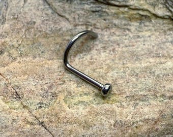 Disco liscio da 2 mm / Titanio di grado impianto / Perno nasale a forma di vite / Piercing per narice / Anello per piercing al naso / 0,8 mm 20 g / Perno nasale discreto