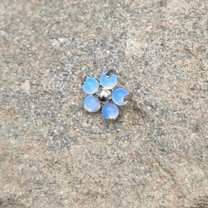 Opalite Flower Prong Titanium Internally Threaded Labret Stud - 1.2mm - suitable for lip, tragus, helix , cartilage etc - UK Seller