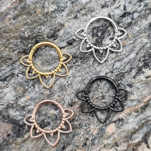 Anillo de encaje con cuentas y bisagra para septum o Daith - Vendedor del Reino Unido
