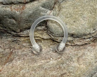Retenedor/ocultador de barra circular en forma de herradura de acrílico transparente / Sujetador de piercing quirúrgico / Aro para labio septum / Pendiente para daith, cartílago o hélix