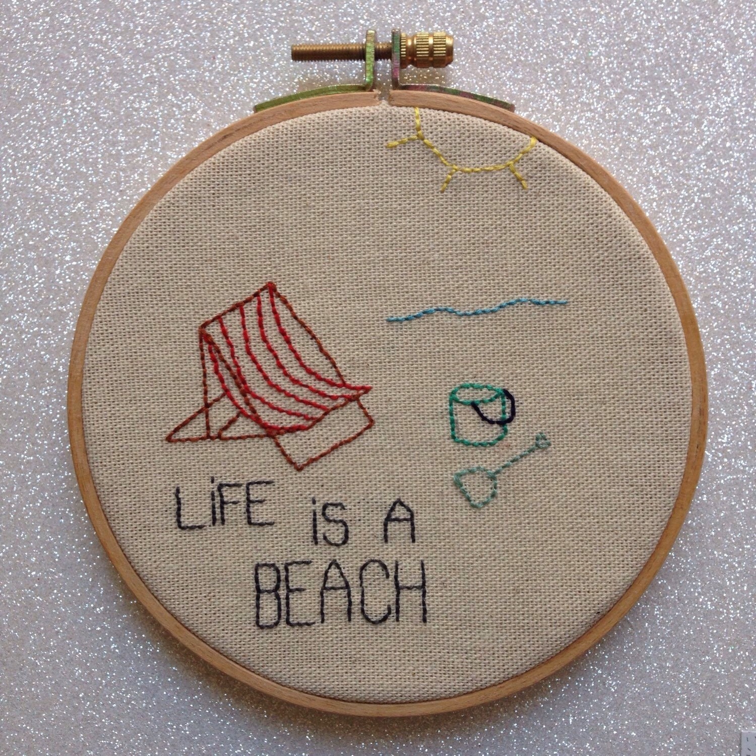 Cadre Déco Cercle à Broder Toile Coton Life Is A Beach Broderie Fait Main