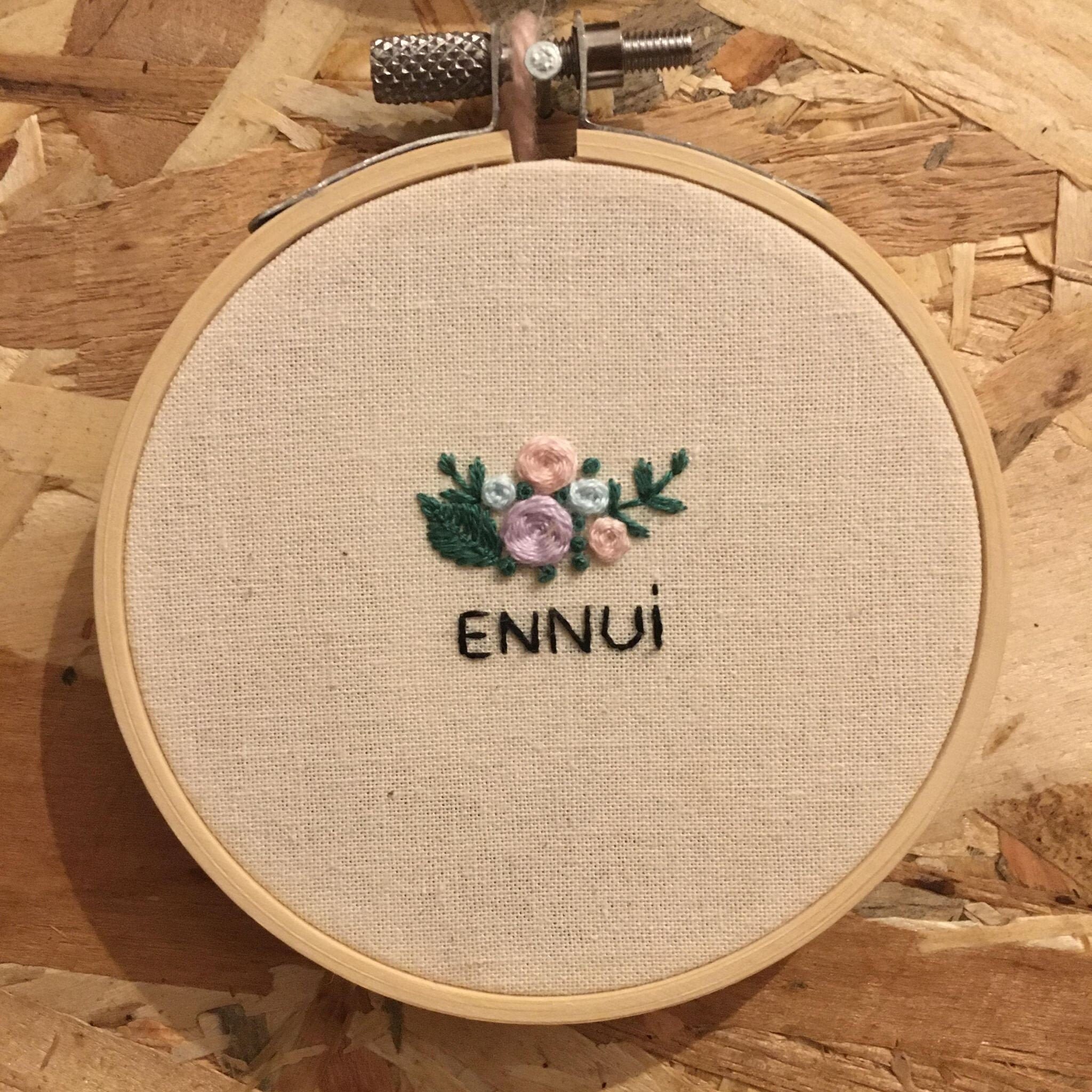 Mini Cadre Déco Cercle à Broder Toile Coton Ennui Fleuri Broderie Fait Main