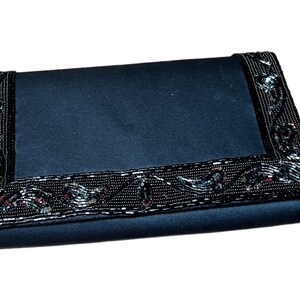 Vintage Beaded Handbag: Elegant Retro Purse for Glamorous Occasions & Daily Chic Accessories