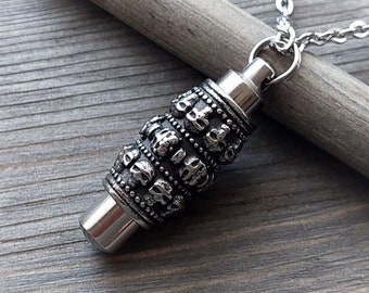 Skull Memorial Ashes Necklace for Men | Small Urns for Ashes Jewelry | Cremation Jewelry for Ashes | Jewelry Gifts for Dad, Son, Brother
