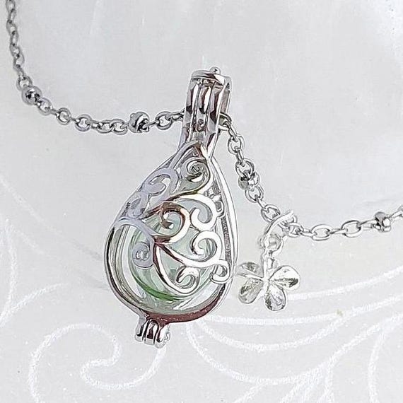 Sterling silver necklace to hold ashes discount