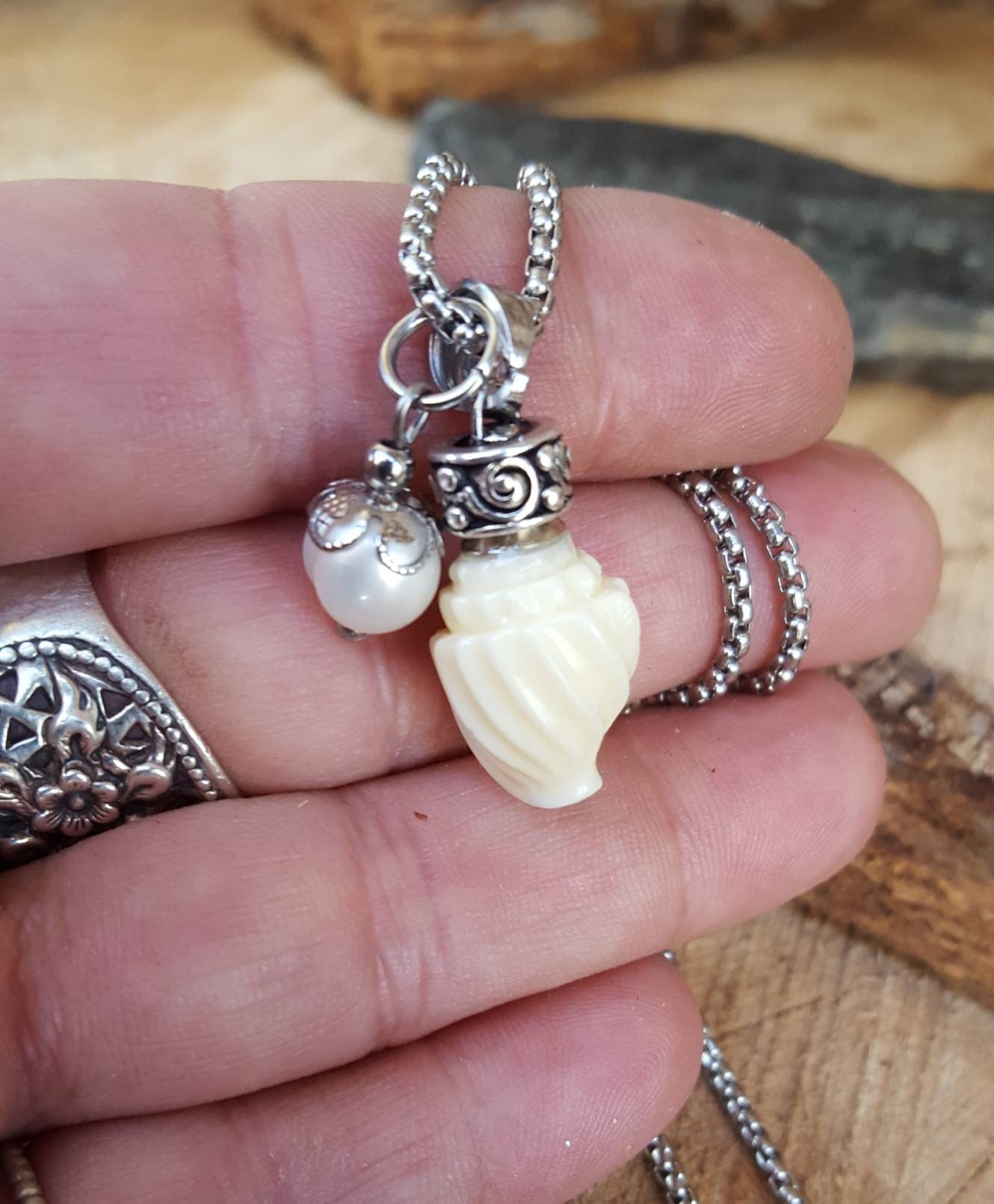 Sea Shell Urn Keepsake Necklace Urn Jewelry Cremation Jewelry Urn