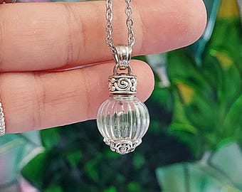 Pumpkin Glass Pendant | Keepsake Glass Urn Necklace for Ashes | Memorial Ashes Jewelry | Cremation Jewellery | Pretty Jewelry Gift for Women