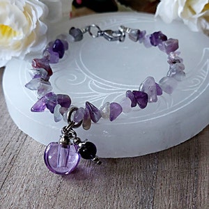 Purple Amethyst Crystal Urn Bracelet for Ashes, Memorial Cremation Keepsake Urn Jewelry