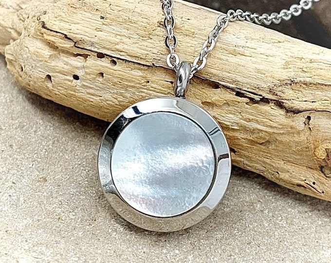 Mother of Pearl Locket | Urn Necklace for Ashes | Glass Locket for Hair or Pet Fur | Cremation Jewelry for Ashes | Sympathy Gifts for Mom