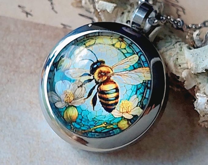 Bumble Bee Locket Necklace, Cremation Urn Jewelry, Memorial Ashes Keepsake, Sympathy Gift, Bee Urn Pendant
