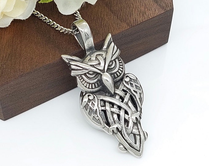 Owl Locket, Owl Urn Necklace for Ashes or Lock of Hair, Owl Urn Jewelry, Keepsake Gifts, Cremation Jewelry, Celtic Urn Pendant for Cremains