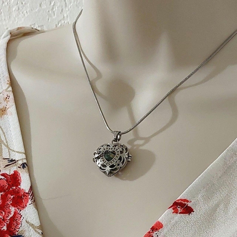 Stainless Steel Heart Locket | Ashes Necklace | Cremation Urn Jewelry | Ash Cremains Pendant image 7