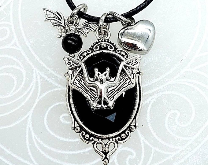 Vampire Bat Urn Pendant Necklace for Ashes | Cremation Jewelry | Jewelry for Cremains | Urn Jewelry | Memorial Ash Funeral Jewelry Halloween