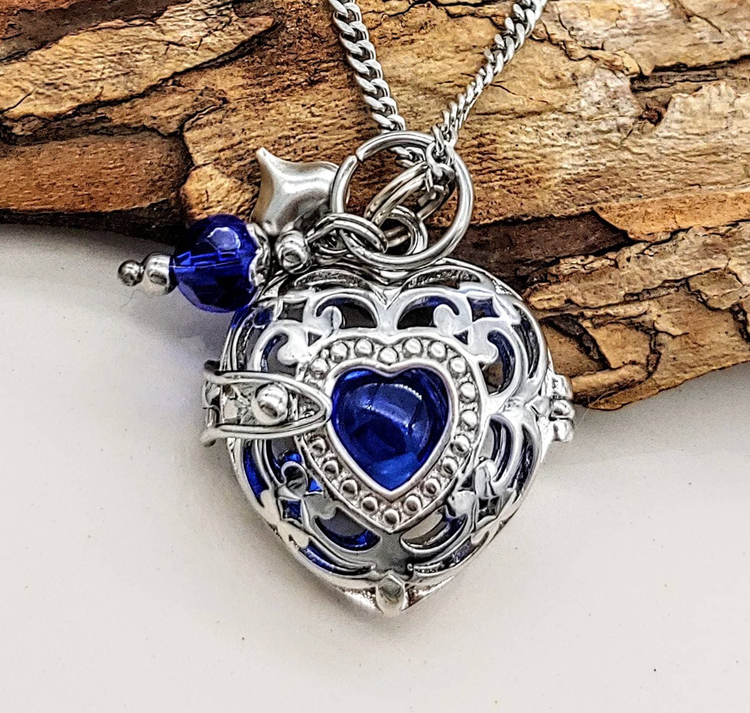 Small Heart Urn Locket Necklace | Keepsake Jewelry | Urn Necklace Pendant | Stainless Steel Cremation Jewelry | Memorial Jewelry Human Ash